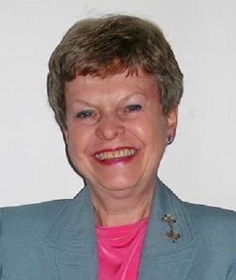 Photo of Christine MacNulty